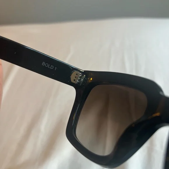 Saint Laurent Black Sunglasses - Picture 8 of 14